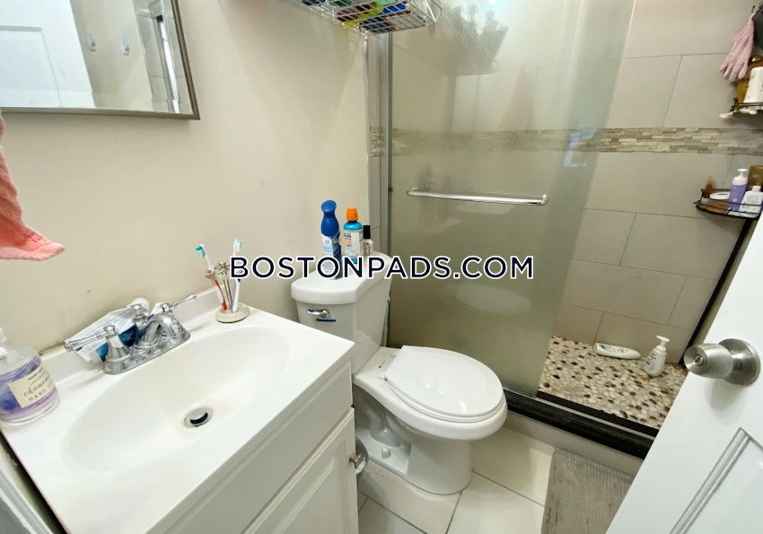 BOSTON - DORCHESTER - SAVIN HILL - 4 Beds, 2 Baths - Image 11