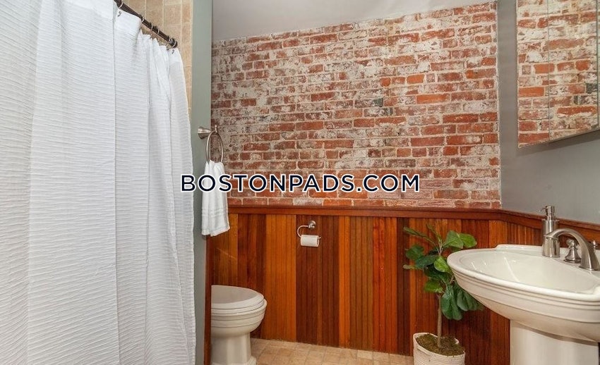 BOSTON - DORCHESTER/SOUTH BOSTON BORDER - 5 Beds, 1 Bath - Image 9