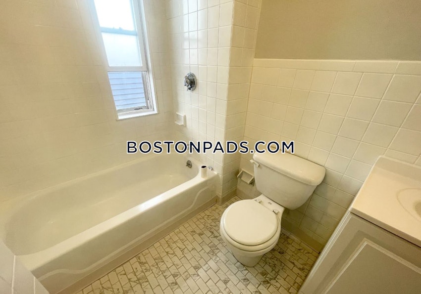 BOSTON - DORCHESTER/SOUTH BOSTON BORDER - 4 Beds, 1 Bath - Image 9