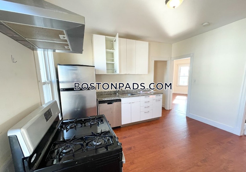 BOSTON - DORCHESTER - UPHAMS CORNER - 3 Beds, 1 Bath - Image 1