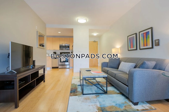Boston - $3,200+ /mo