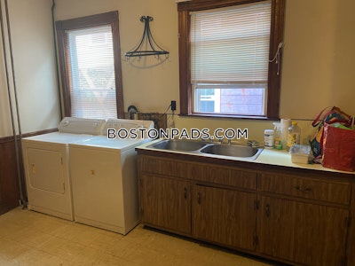 Roxbury 1 Bed 1 Bath BOSTON Boston - $2,500 No Fee