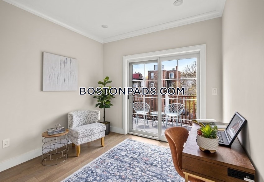 BOSTON - EAST BOSTON - MAVERICK - 5 Beds, 3 Baths - Image 10