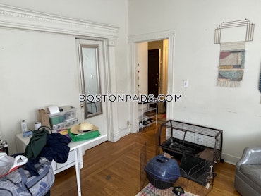 Boston - 2 Beds, 1 Baths