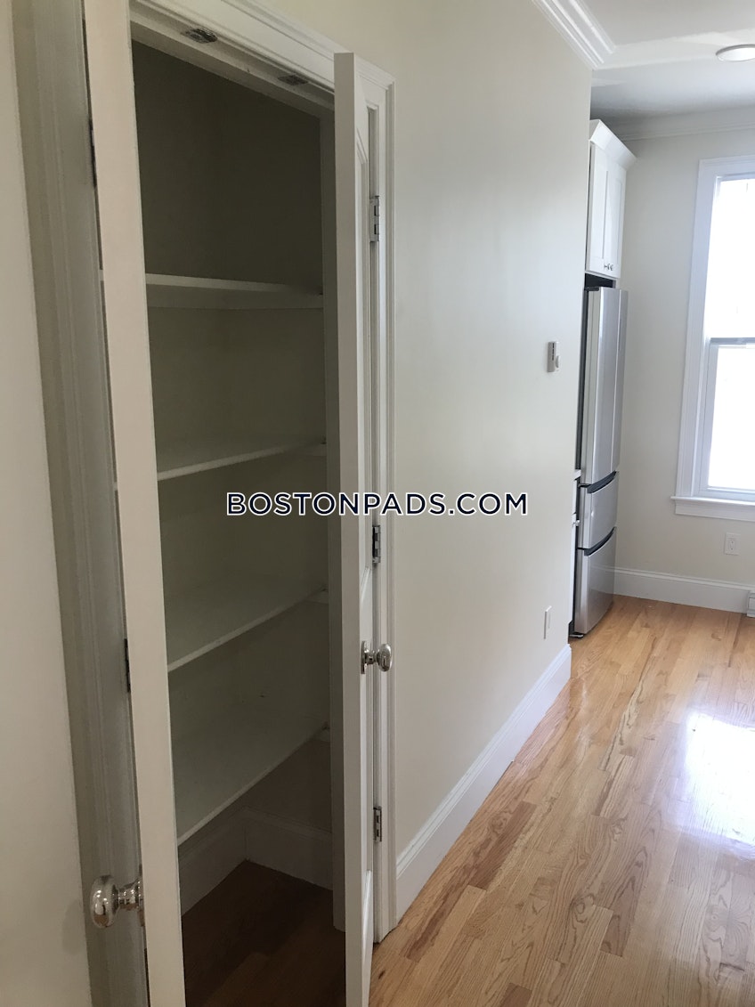 Brookline - $5,900+ /month