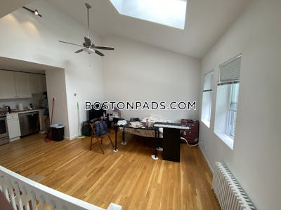 Brighton 3 Bed, 1 Bath Unit Boston - $3,450