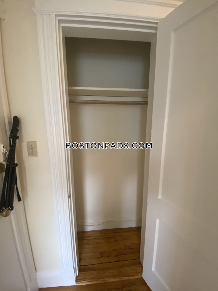 Boston - $2,400+ /month