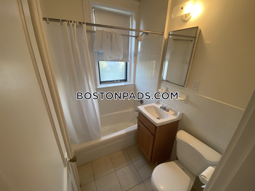 Boston - $2,400+ /month