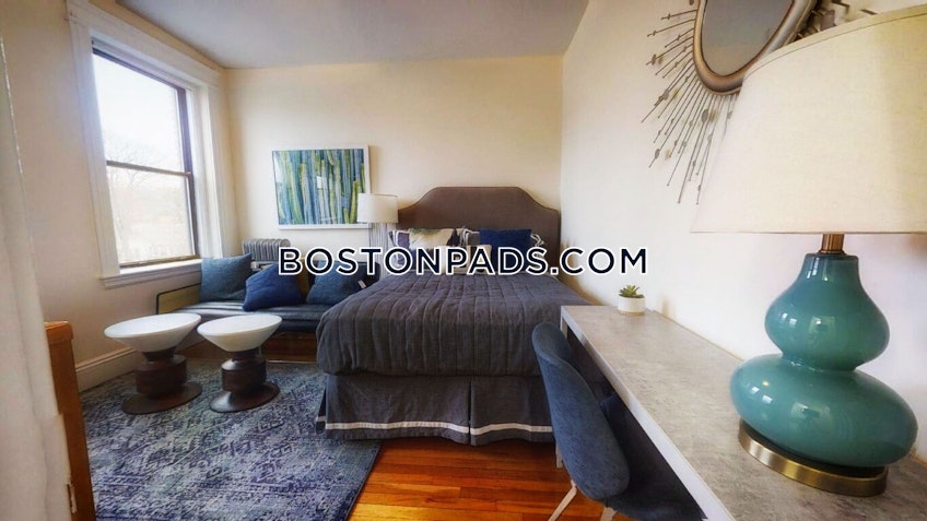 Boston - $2,400+ /month