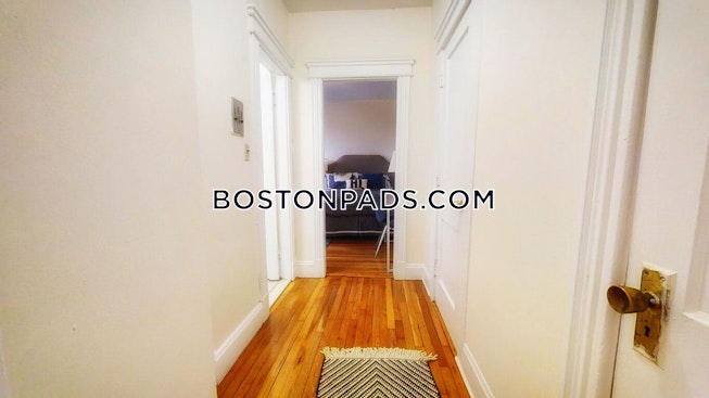Boston - $2,400+ /mo