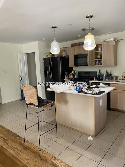 Fort Hill 3 Bed 2.5 Bath BOSTON Boston - $5,000 No Fee