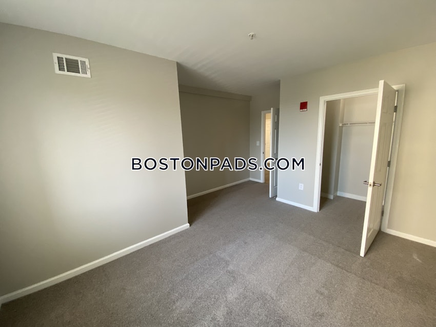 QUINCY - QUINCY CENTER - 1 Bed, 1 Bath - Image 8