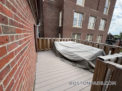 Beacon Hill Renovated 1 Bed 1 bath available NOW on Joy St in Beacon Hill! Boston - $3,950