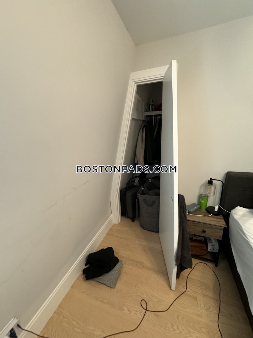 BOSTON - EAST BOSTON - EAGLE HILL - 3 Beds, 2 Baths - Image 9