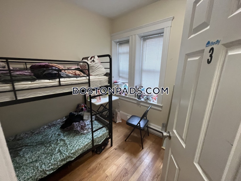 Boston - $4,995+ /month