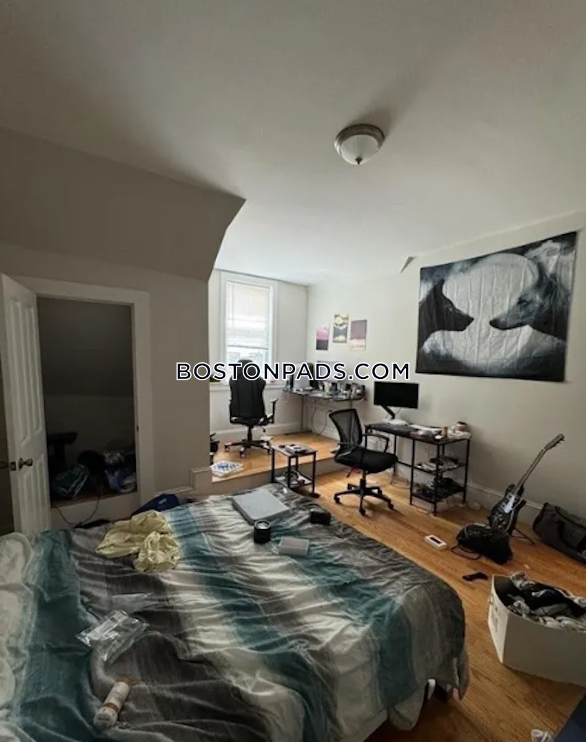 BOSTON - EAST BOSTON - EAGLE HILL - 4 Beds, 2 Baths - Image 7