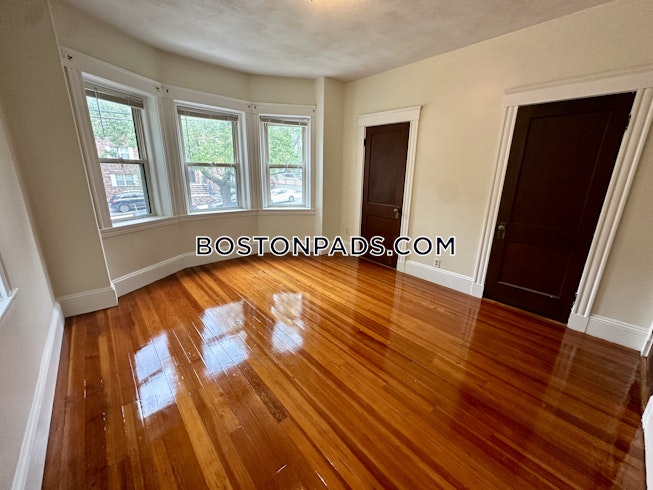 Somerville - $4,250+ /mo