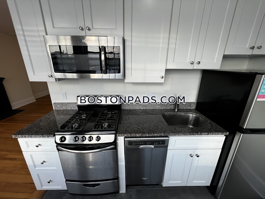 BOSTON - BEACON HILL - 2 Beds, 1 Bath - Image 1