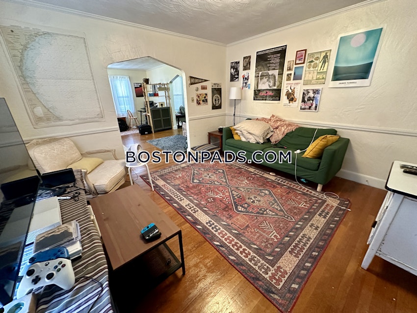 BOSTON - BRIGHTON- WASHINGTON ST./ ALLSTON ST. - 2 Beds, 1 Bath - Image 5