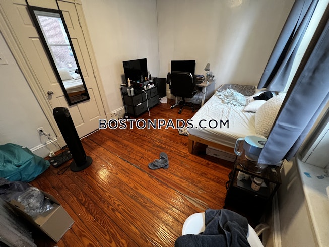 Boston - $4,200+ /mo
