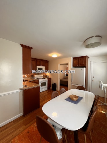 Boston - 3 Beds, 2 Baths