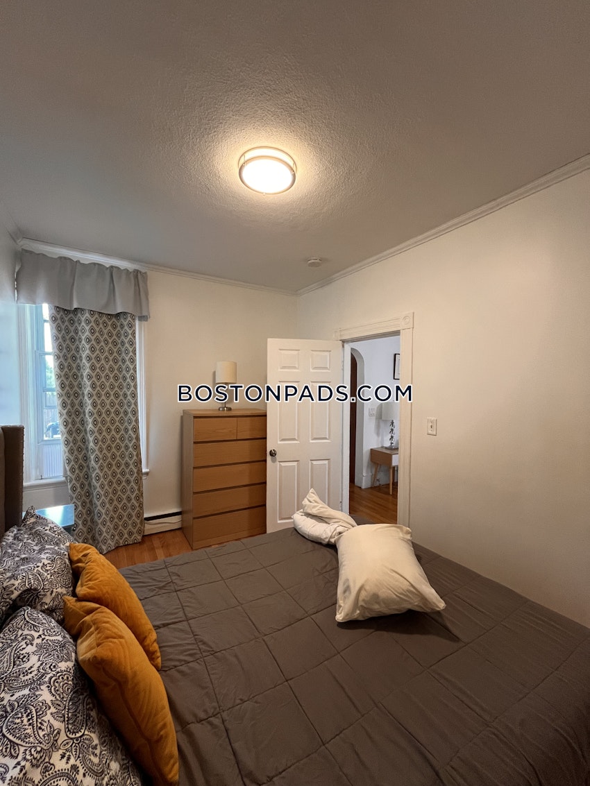 BOSTON - ALLSTON - 3 Beds, 2 Baths - Image 5