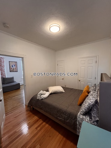 Boston - 3 Beds, 2 Baths