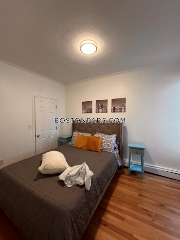 Boston - 3 Beds, 2 Baths