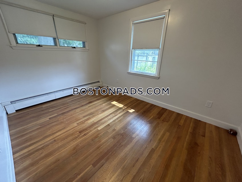 BOSTON - WEST ROXBURY - 3 Beds, 2 Baths - Image 11