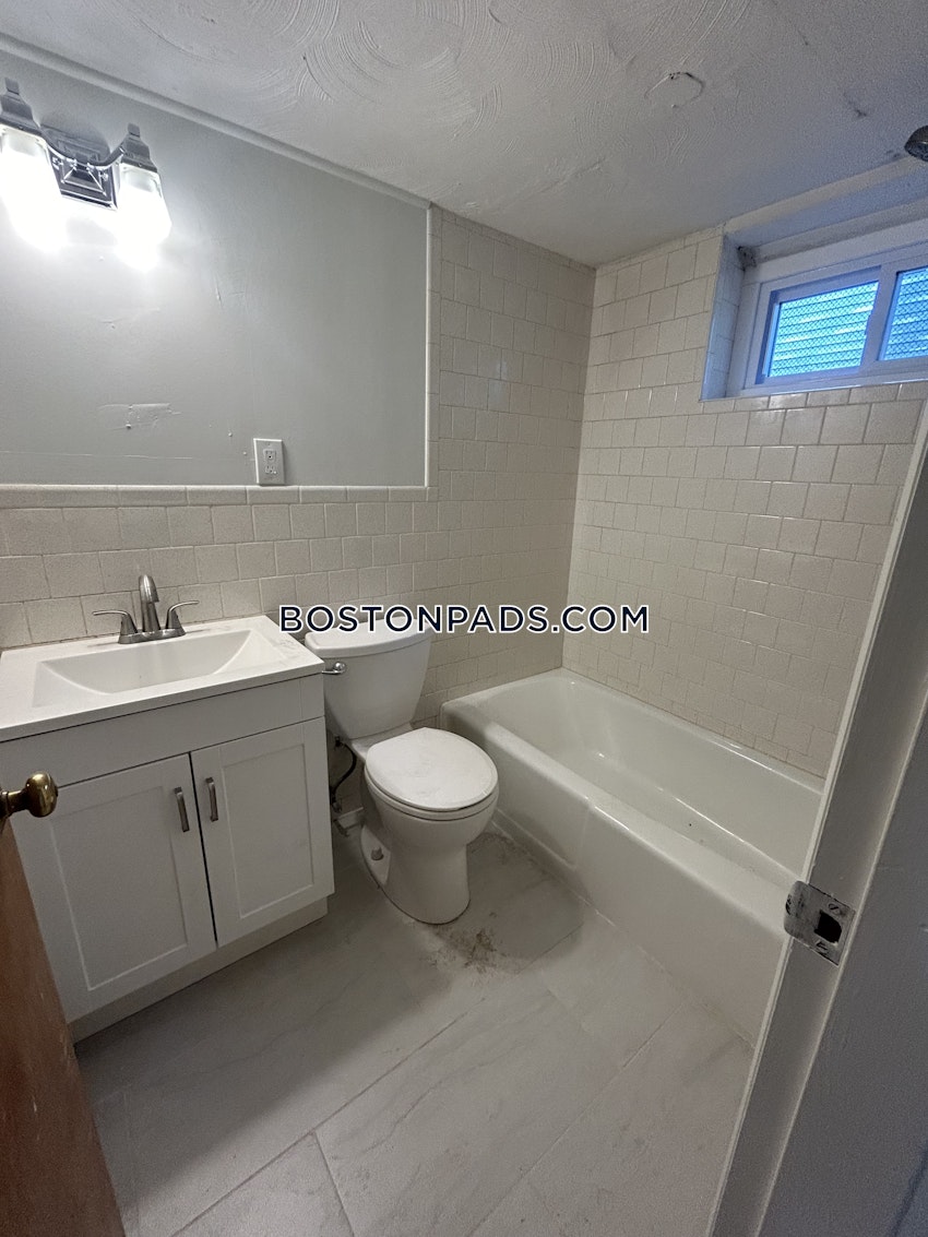 BOSTON - WEST ROXBURY - 3 Beds, 2 Baths - Image 12