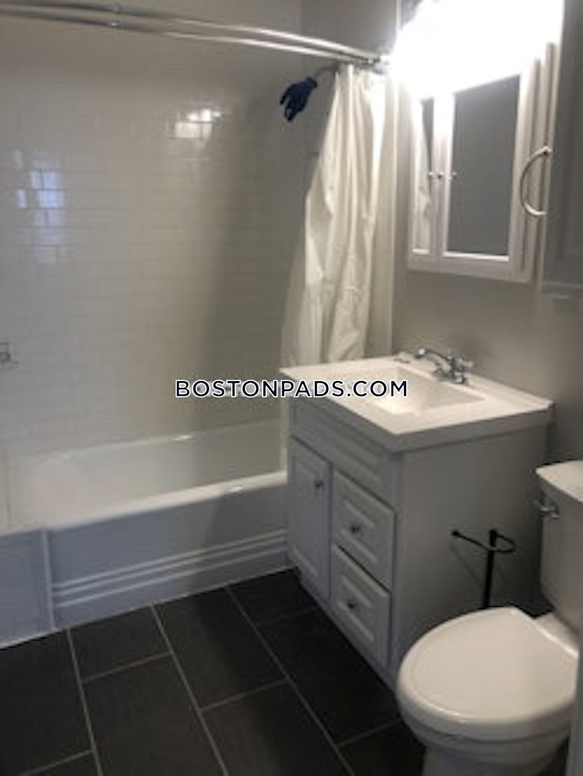 BOSTON - DORCHESTER - NEPONSET - 3 Beds, 2 Baths - Image 5