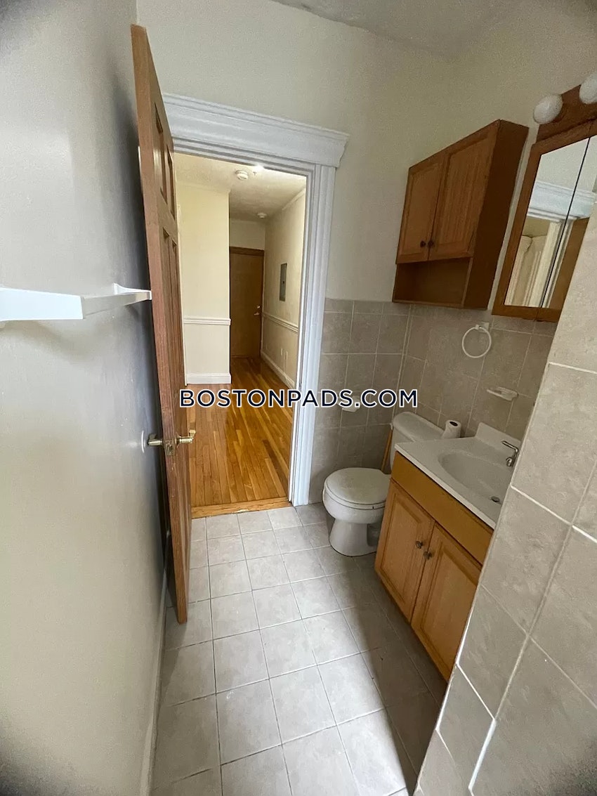 BOSTON - MISSION HILL - 1 Bed, 1 Bath - Image 1