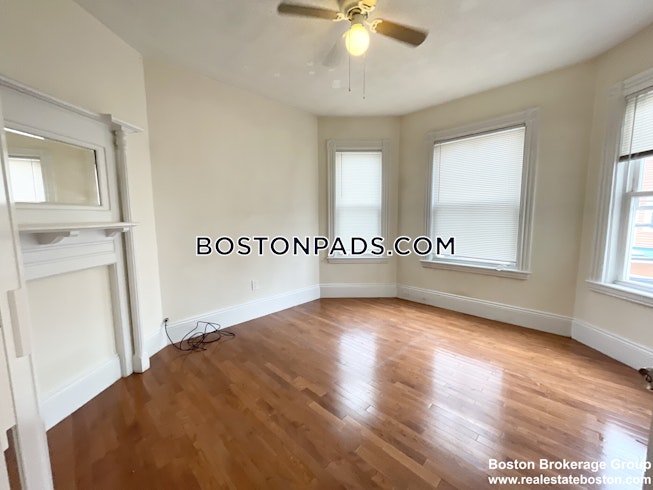 Boston - $3,600+ /mo