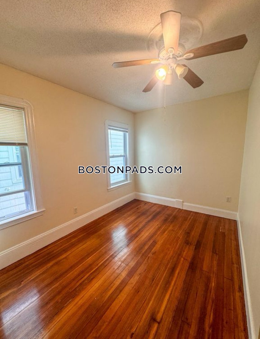 BOSTON - FORT HILL - 4 Beds, 2 Baths - Image 8