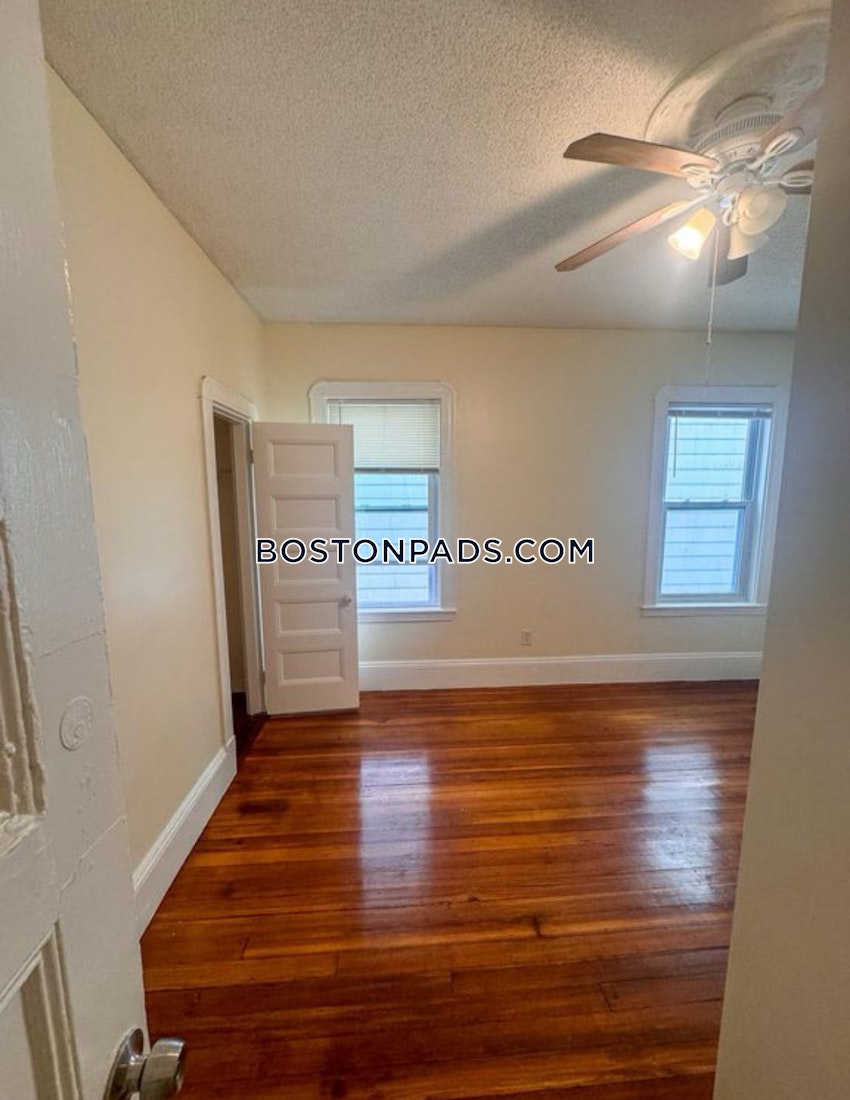 BOSTON - FORT HILL - 4 Beds, 2 Baths - Image 7