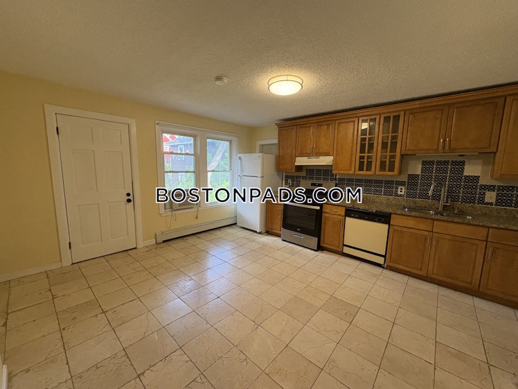 High Street Place, Brookline