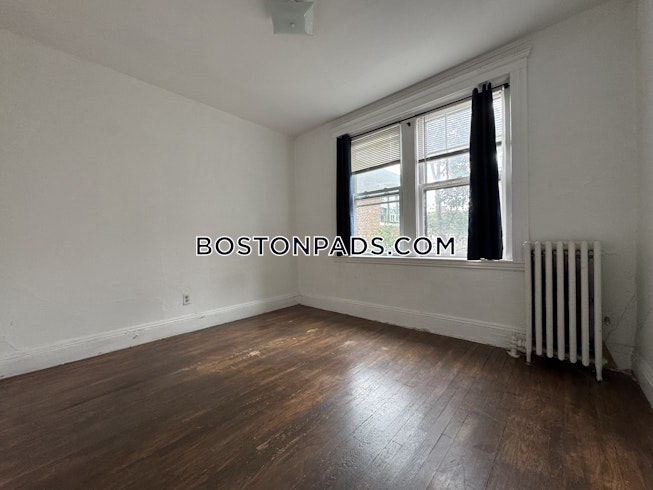 Brookline - $2,700+ /mo