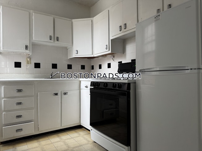 Brookline - $2,700+ /mo