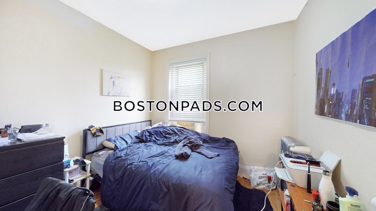 Hammond St., Roxbury Crossing