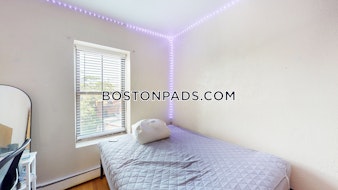 Hammond St. Roxbury Crossing