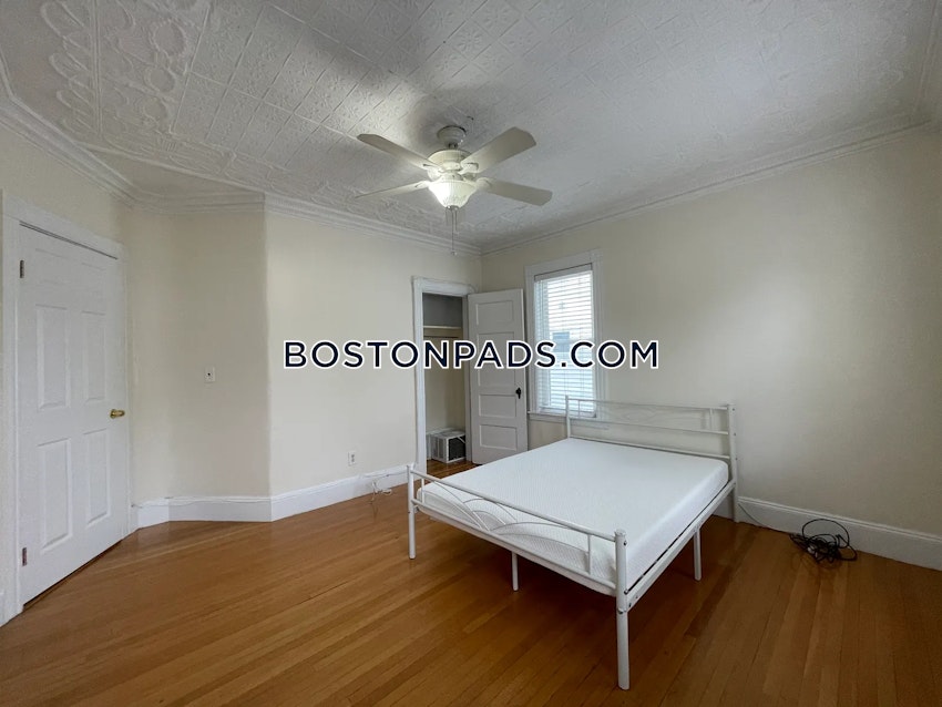 BOSTON - BRIGHTON - OAK SQUARE - 4 Beds, 2 Baths - Image 6