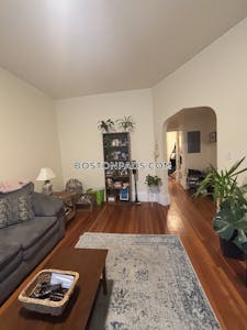 Brookline 1 Bed 1 Bath  Washington Square - $2,900 No Fee