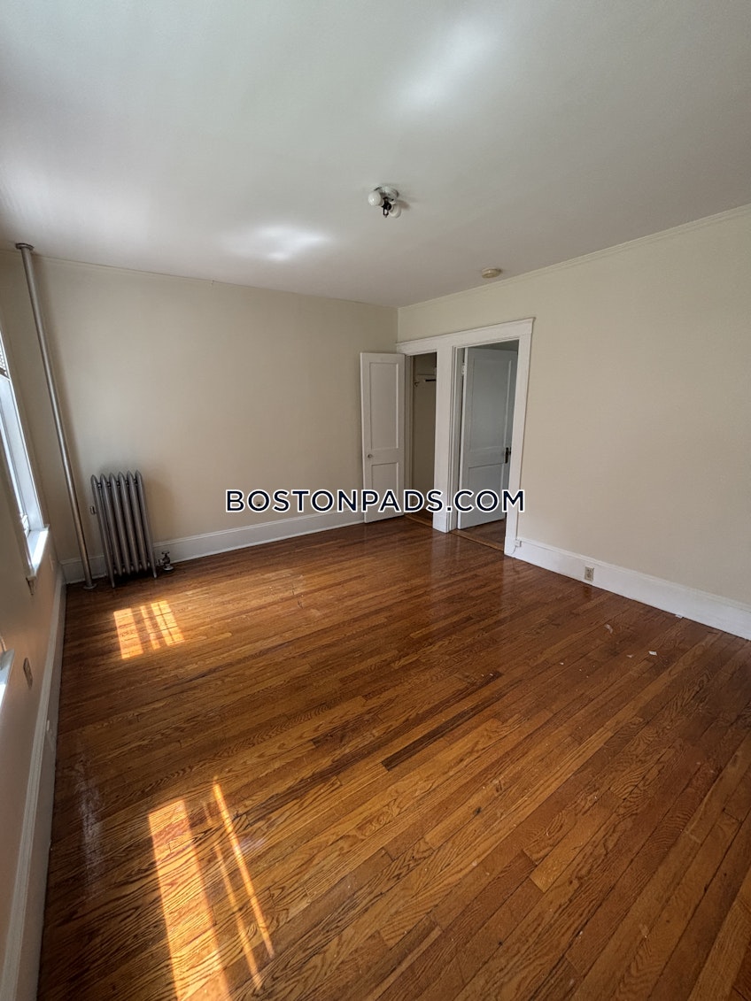 Somerville - $2,300+ /month