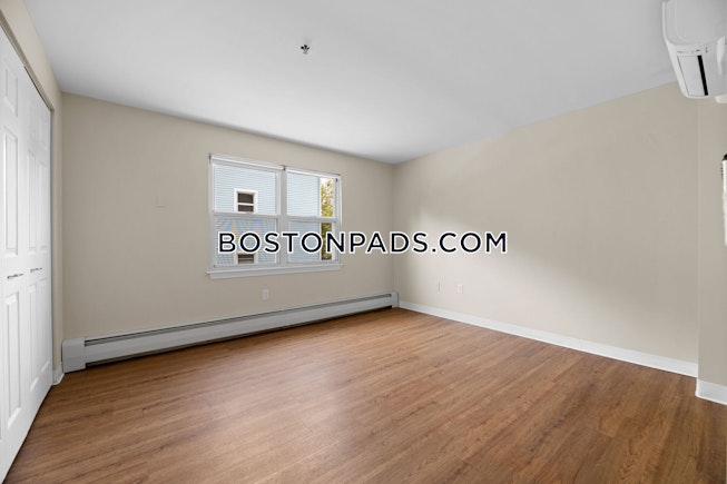Boston - $5,200+ /mo