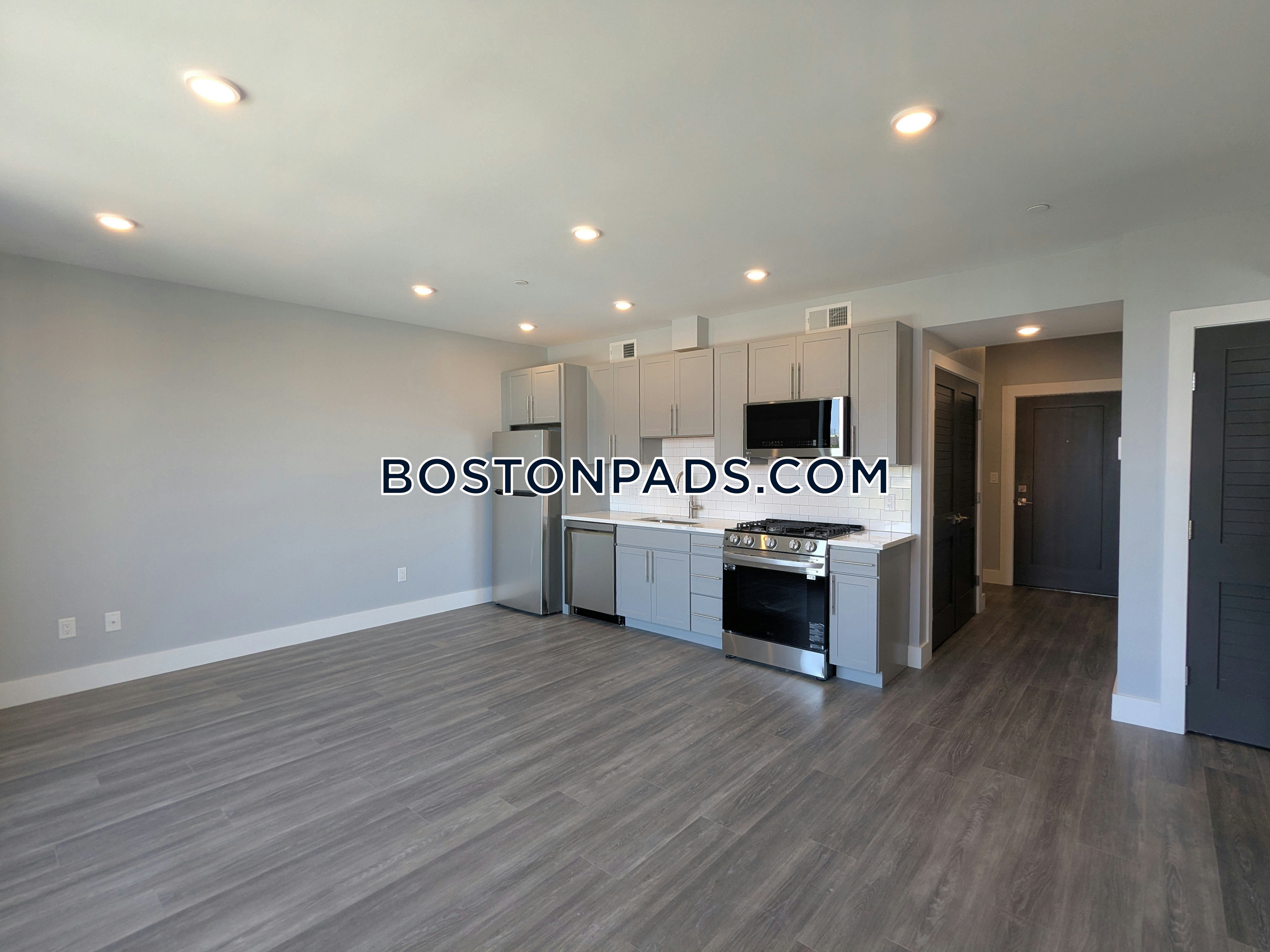 365 Western Ave. - 1 Bed, 1 Bath - $3,450 - ID#8005829