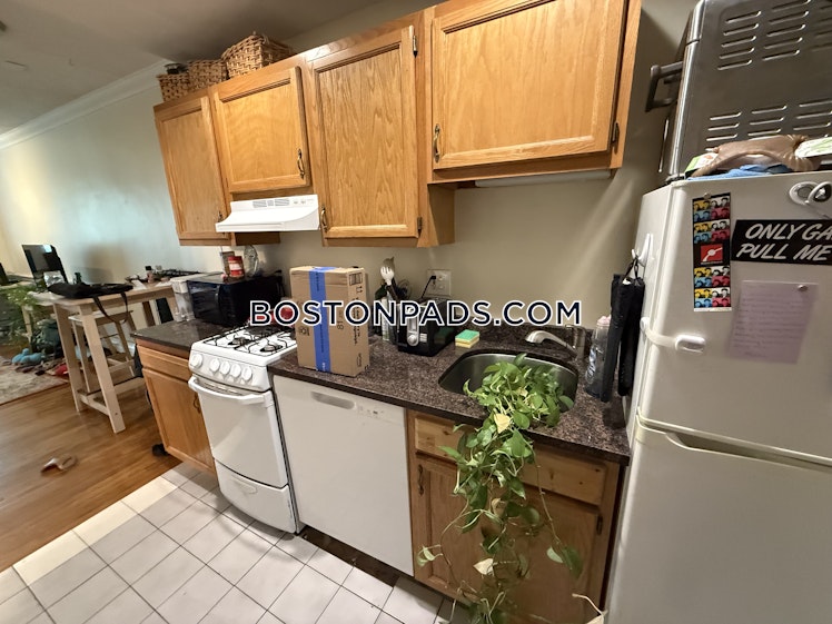 Wait St., Roxbury Crossing