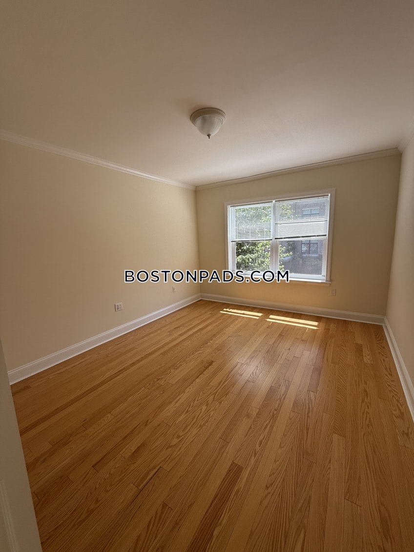 Brookline - $3,170+ /month