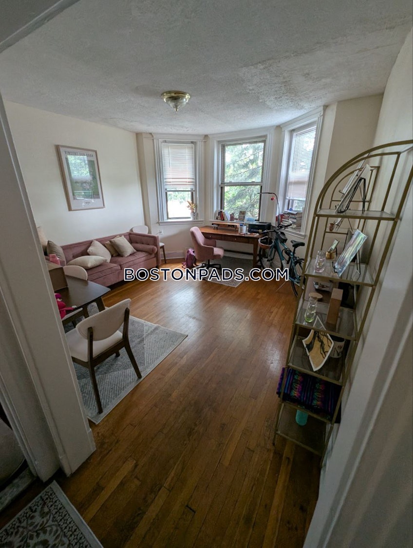 Boston - $2,150+ /month