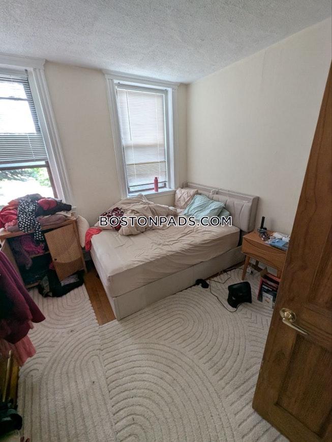 Boston - $2,150+ /mo