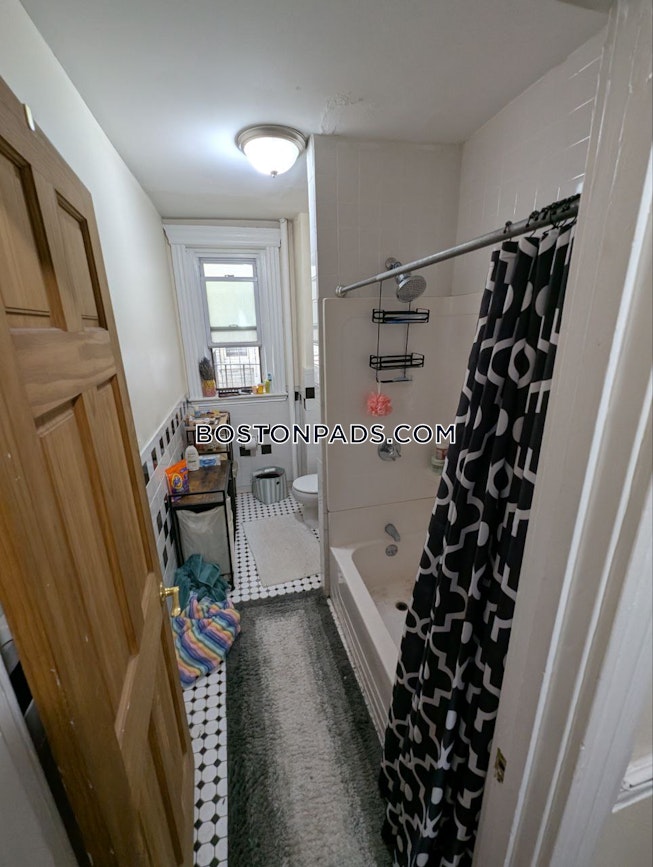 Boston - $2,150+ /mo